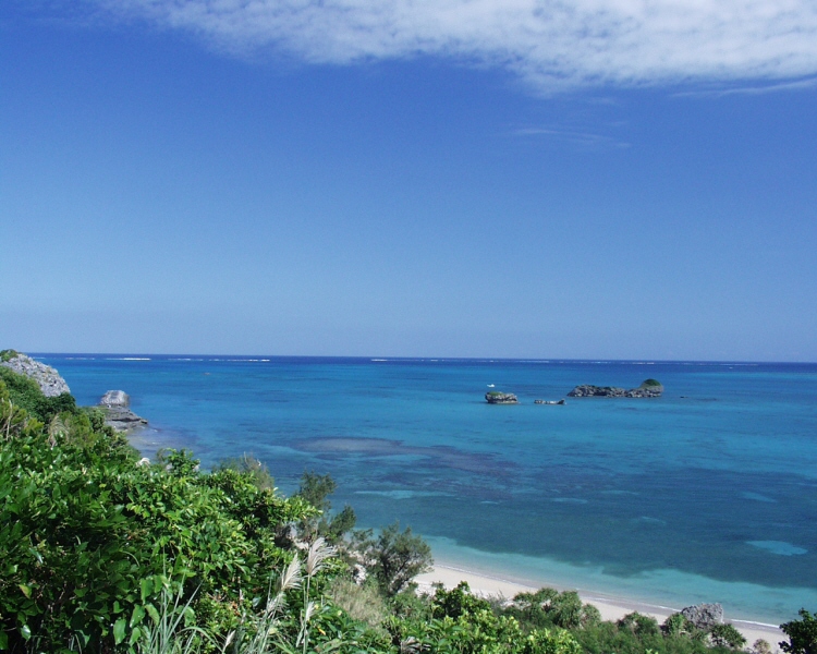 浜比嘉島－沖縄旅行のための海の写真集